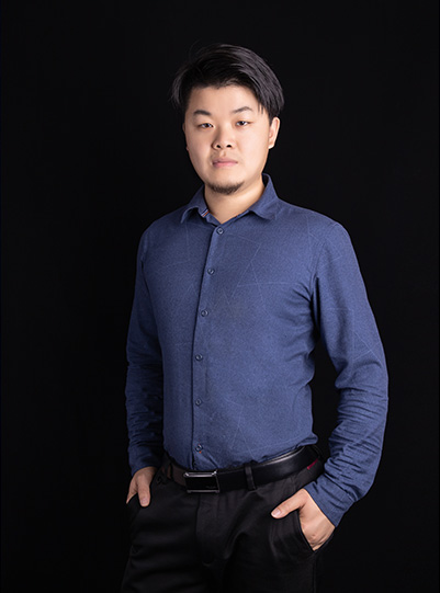 设计总监  李利明